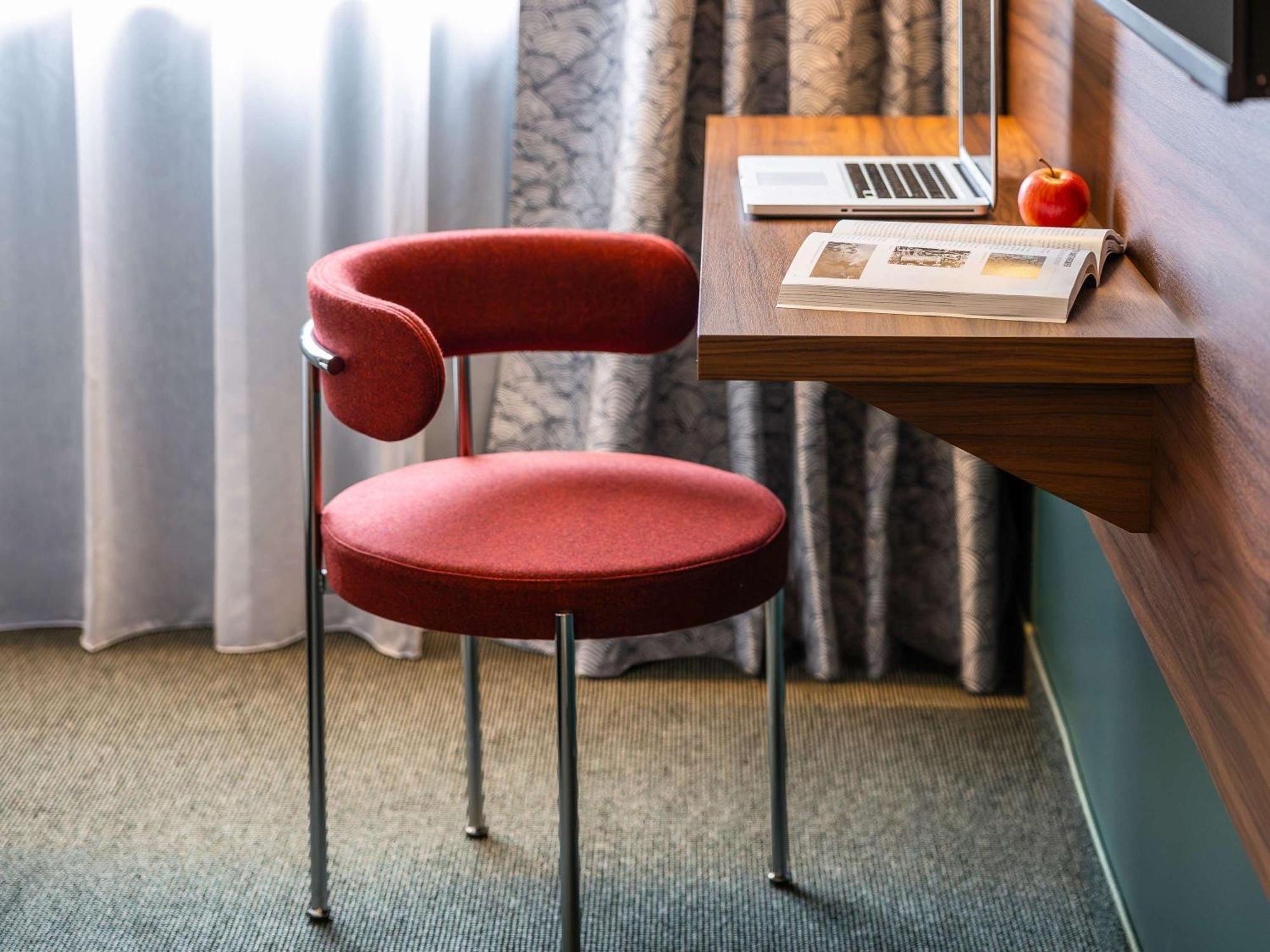 Mercure Caen Cote De Nacre Екстер'єр фото