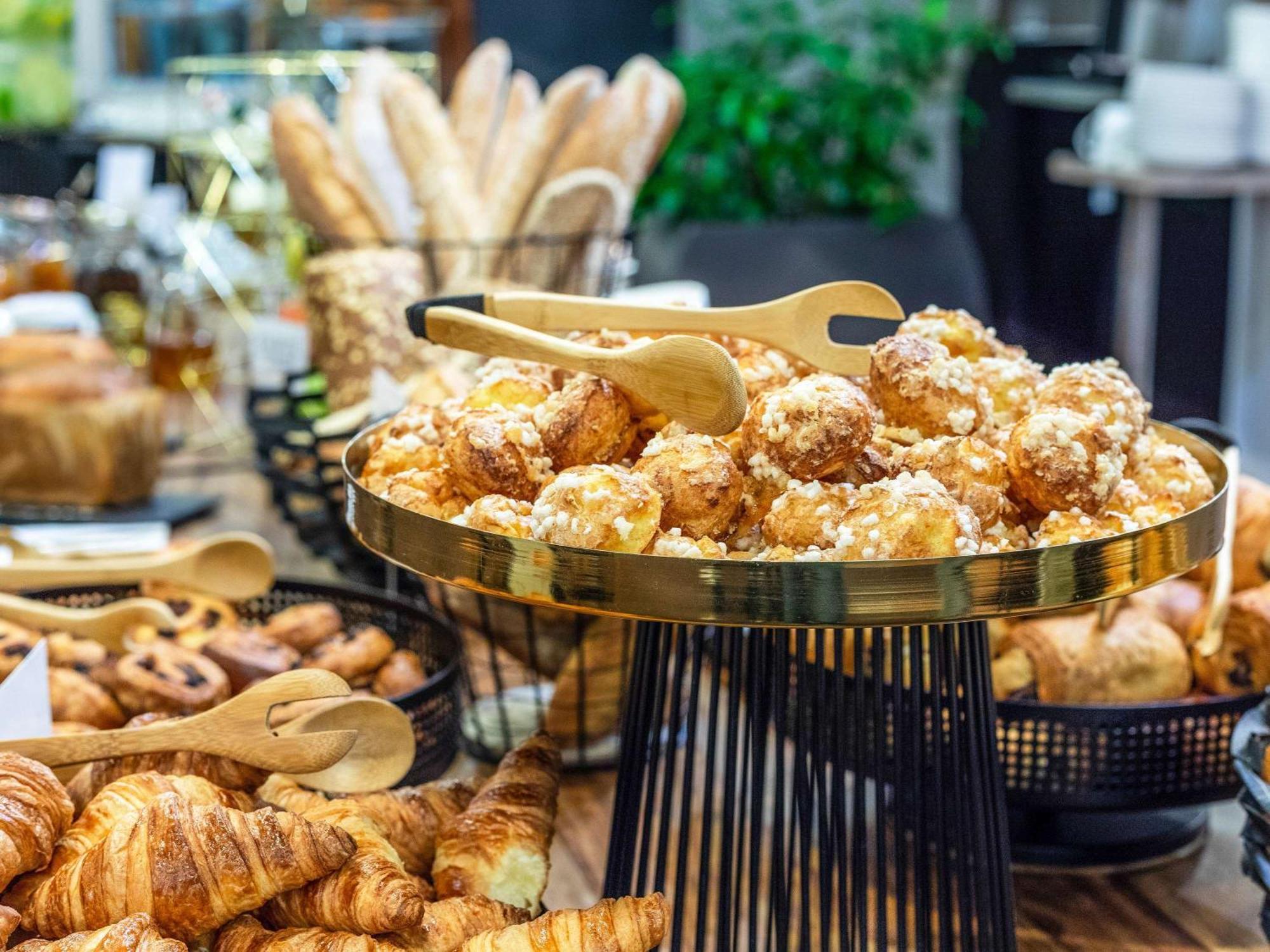 Mercure Caen Cote De Nacre Екстер'єр фото